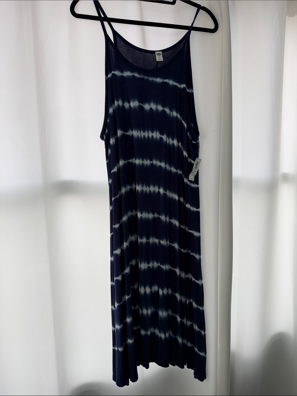 Old Navy Navy Crewneck Tee